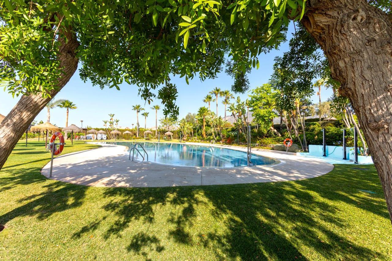 Beach And Pool Holidays At The Grand Coloso Benalmadena Luaran gambar